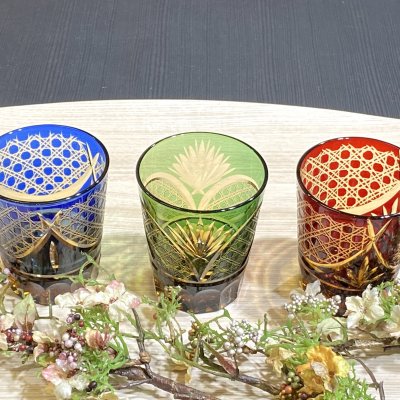 【ギフトに最適！】切子クリスタルフリーカップ3色セット